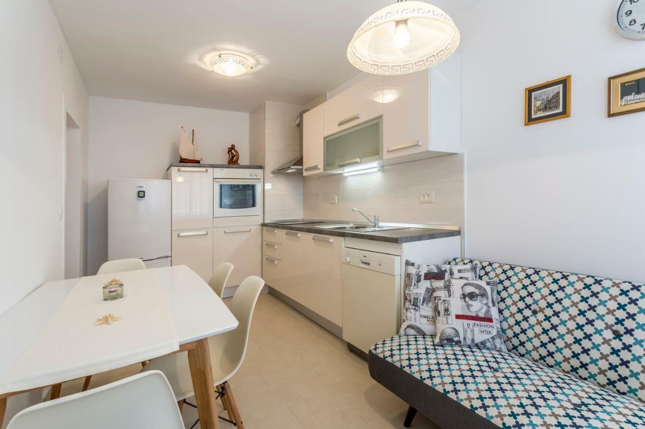 Modern Apartment Near The Beach And Center Of スプリト エクステリア 写真